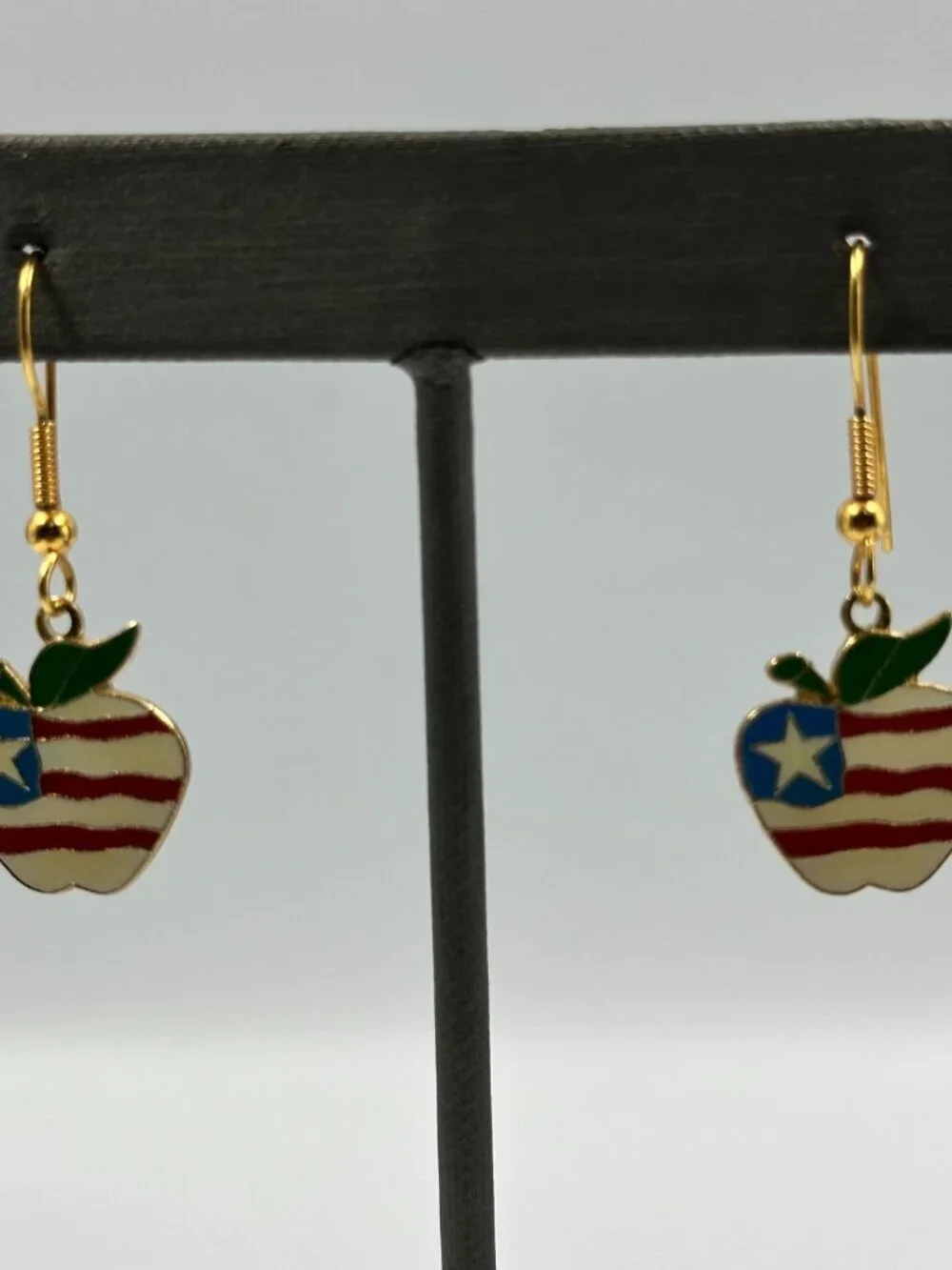 3/$30 Vintage Apple Dangle Earrings Gold Tone Enamel Flag Pattern Red Blue White